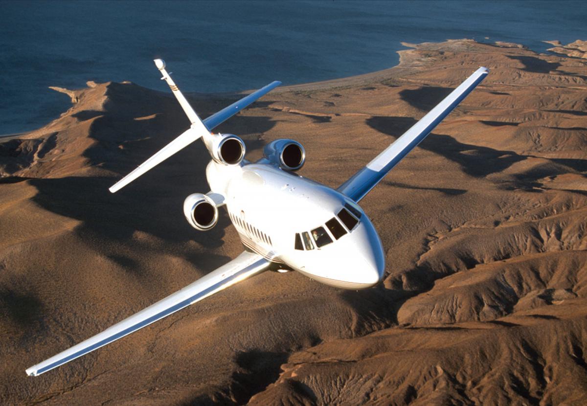 Dassault Falcon 900 cabin for Colorado charter