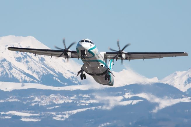 ATR 72F cargo aircraft for Colorado charter