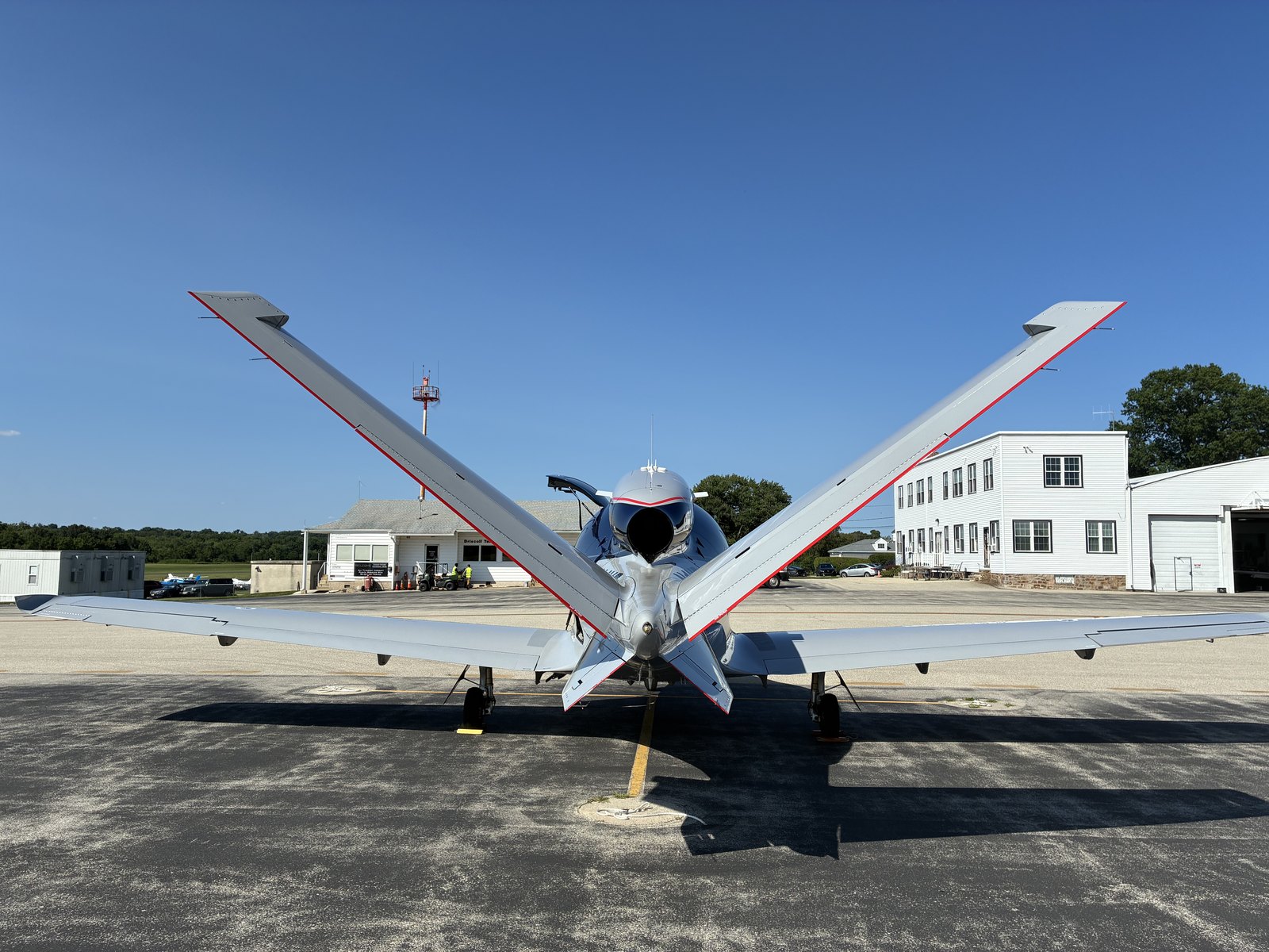Cirrus Vision Jet SF50 very light jet for Colorado charter